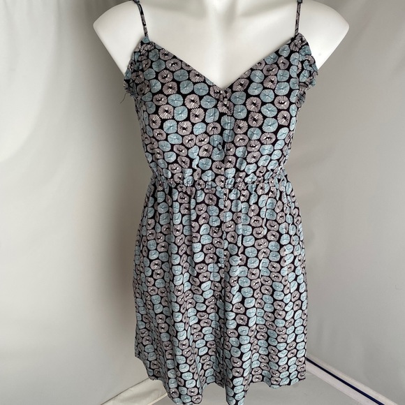 Ecote Dresses & Skirts - Ecote multicolor black aqua v-neck silk button front dress with spaghetti straps